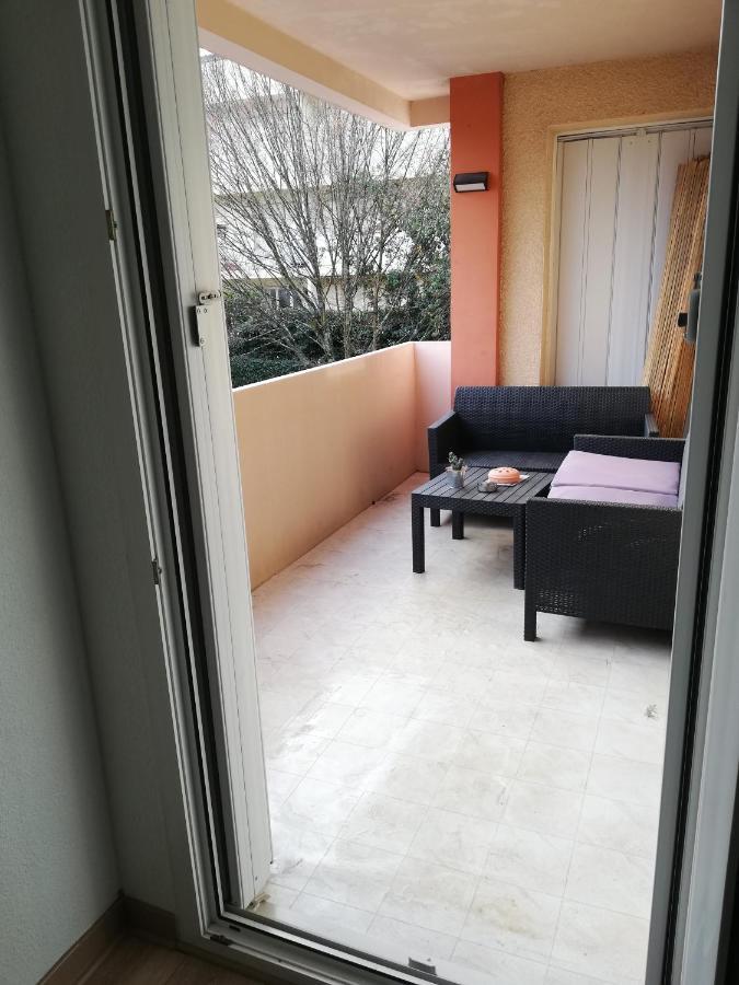 Ferienwohnung Grand T3 Avec Clim, Parking Et Terrasse Privative - Agen Exterior foto