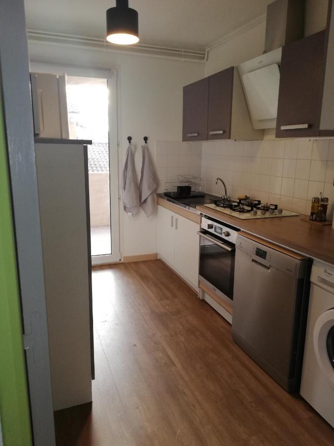 Ferienwohnung Grand T3 Avec Clim, Parking Et Terrasse Privative - Agen Exterior foto